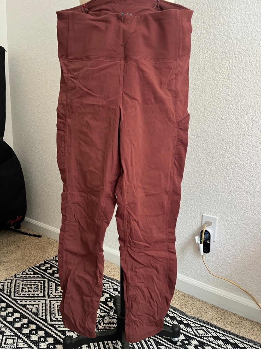 Athleta Trekkie Hybrid Crop Tight in Deep Brick